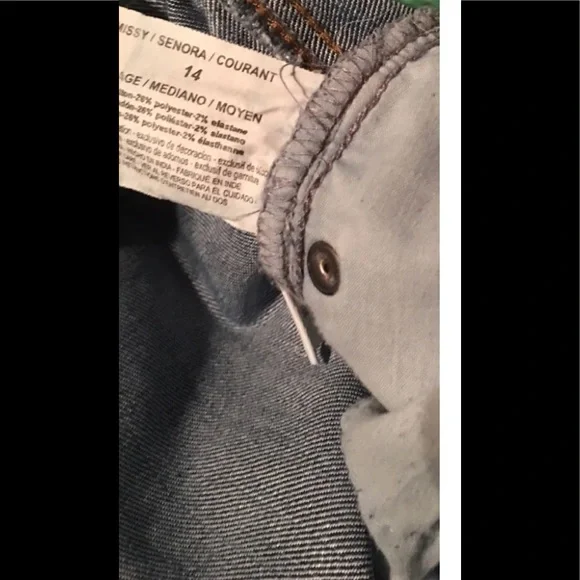 Jeans GLORIA VANDERBILT Size 14 AMANDA Faded Blue Womens Comfortable Pants! - Picture 7 of 7